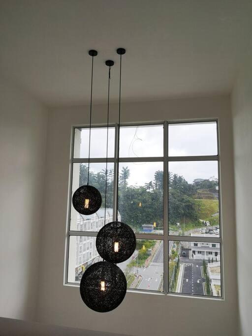W6Warmstay@Goldenhills/3Rpenthouse/Wifi/Pasarmalamview/2Carpark Бринчанг Екстериор снимка